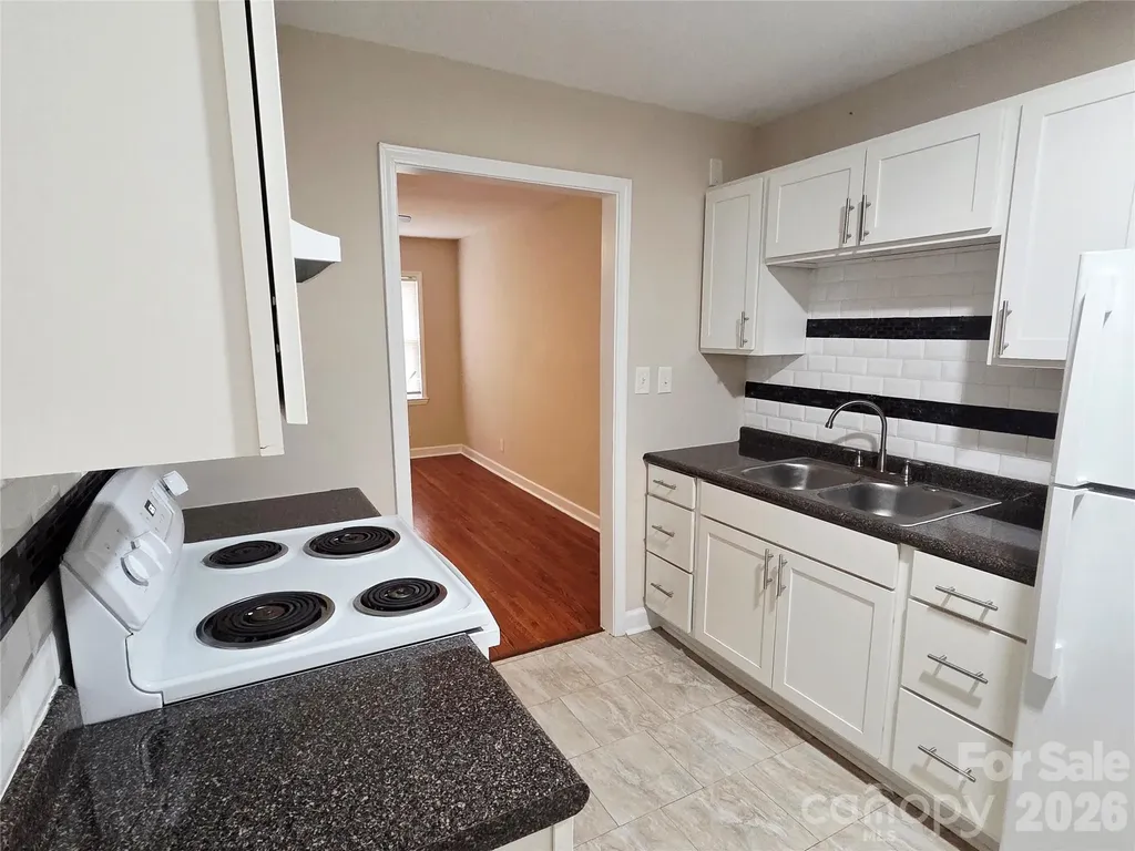 4102 Craig Avenue Charlotte NC 28211