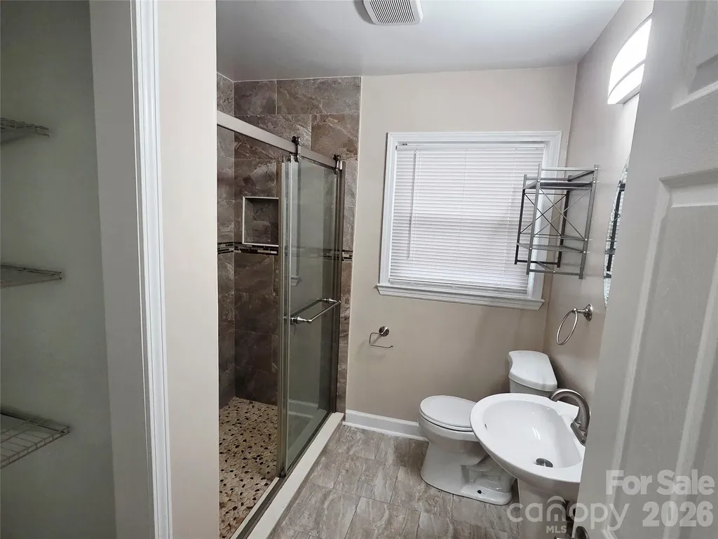 4102 Craig Avenue Charlotte NC 28211