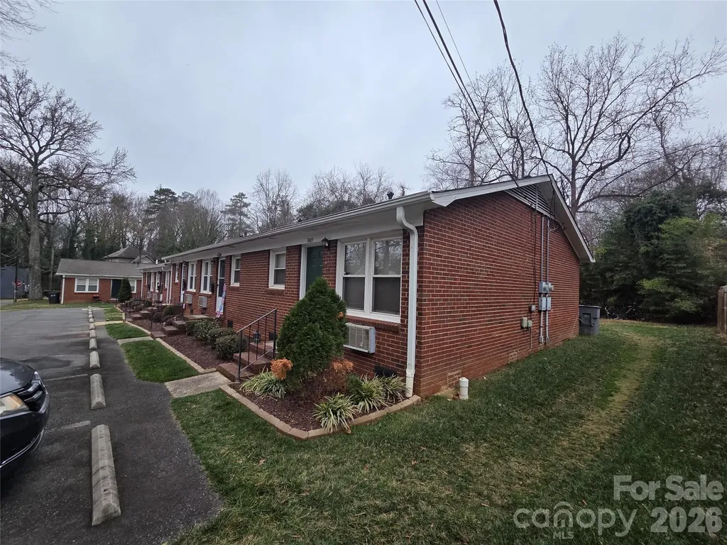 4102 Craig Avenue Charlotte NC 28211