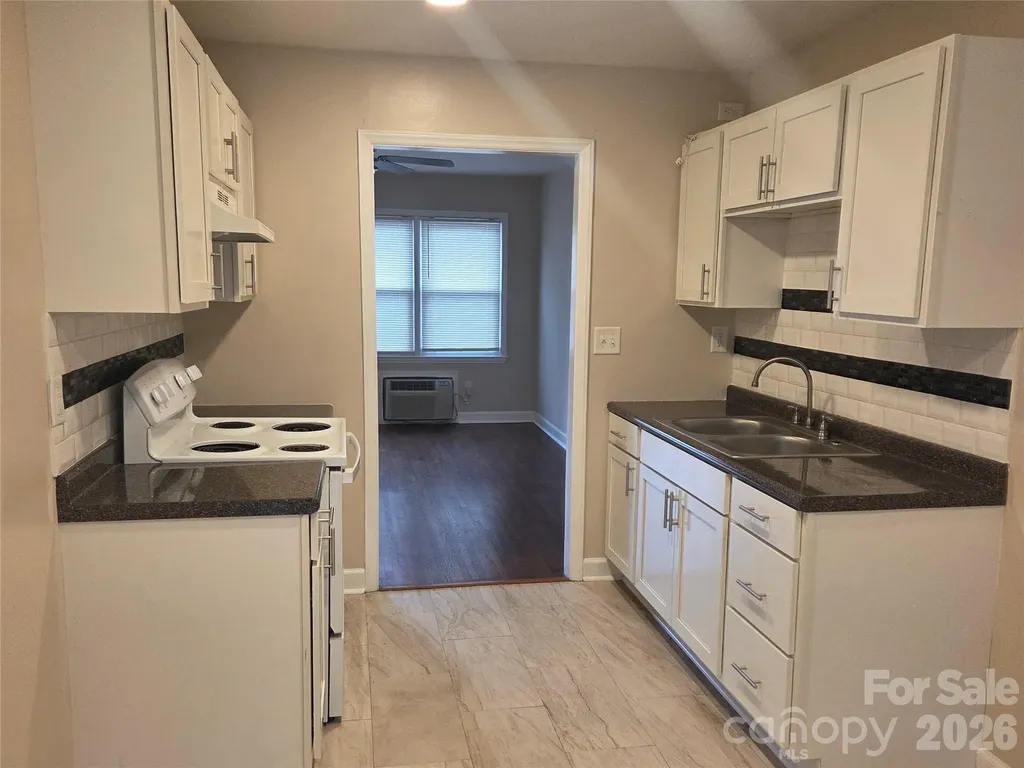 4102 Craig Avenue Charlotte NC 28211