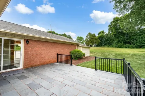 1508 Mount Vernon Avenue Statesville NC 28677