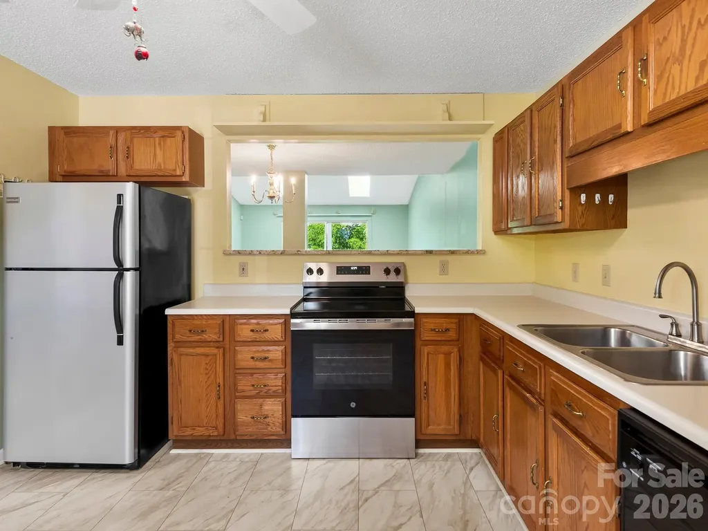 3404 Florham Place Asheville NC 28806