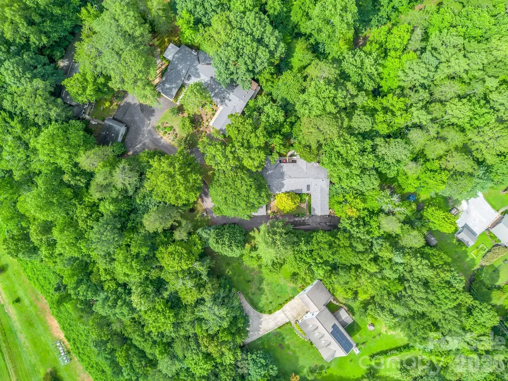 91 Diamond Ridge Lane Columbus NC 28722