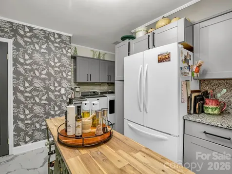 91 Diamond Ridge Lane Columbus NC 28722