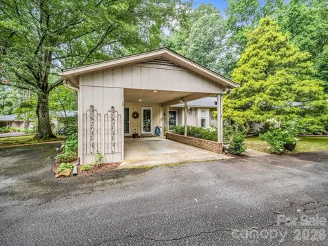 91 Diamond Ridge Lane Columbus NC 28722