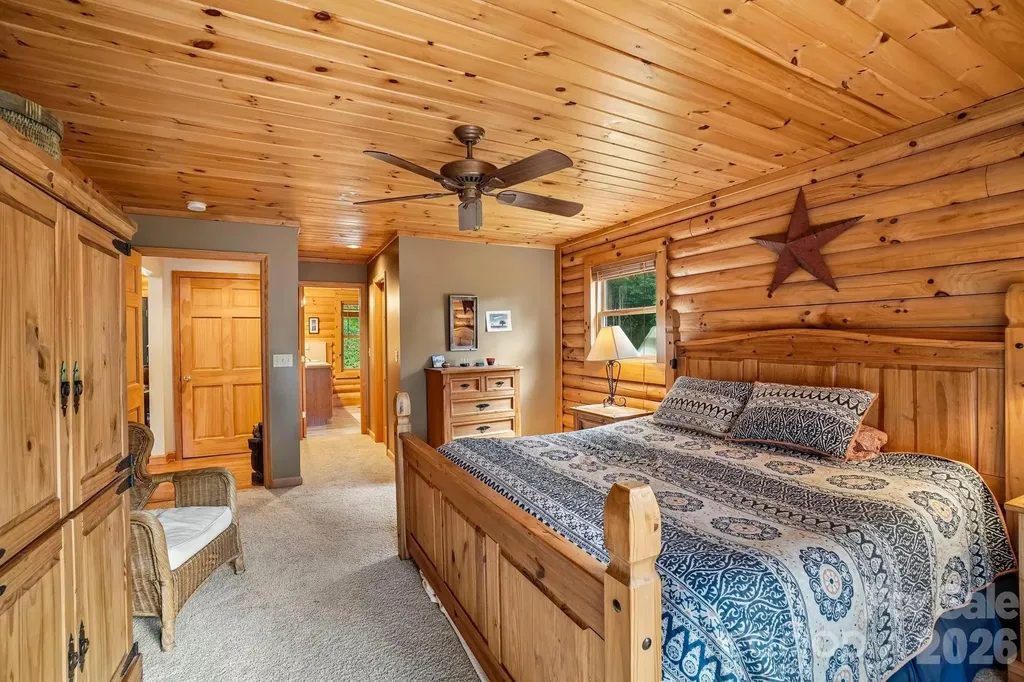 469 Tearshirt Lane Mars Hill NC 28754