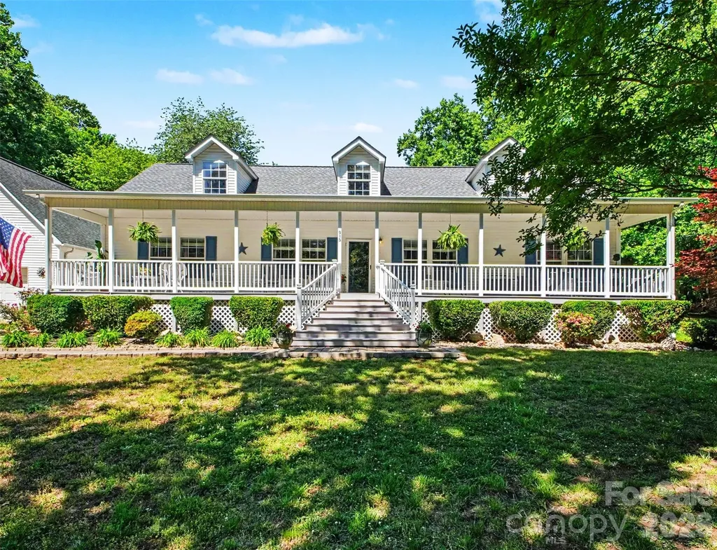 915 Ostwalt Amity Road Statesville NC 28677