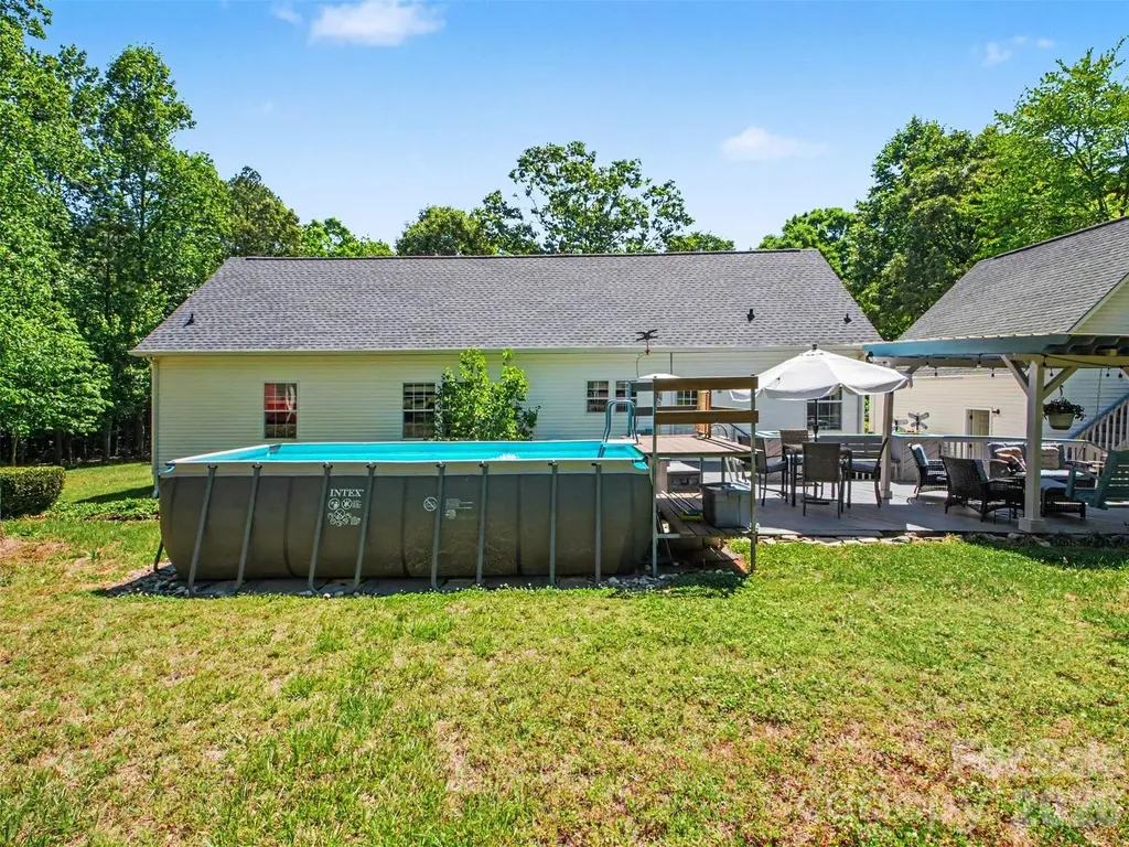 915 Ostwalt Amity Road Statesville NC 28677