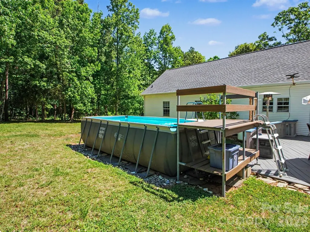 915 Ostwalt Amity Road Statesville NC 28677