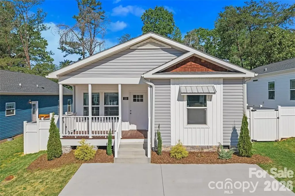 124 Bellamy Road Asheville NC 28806