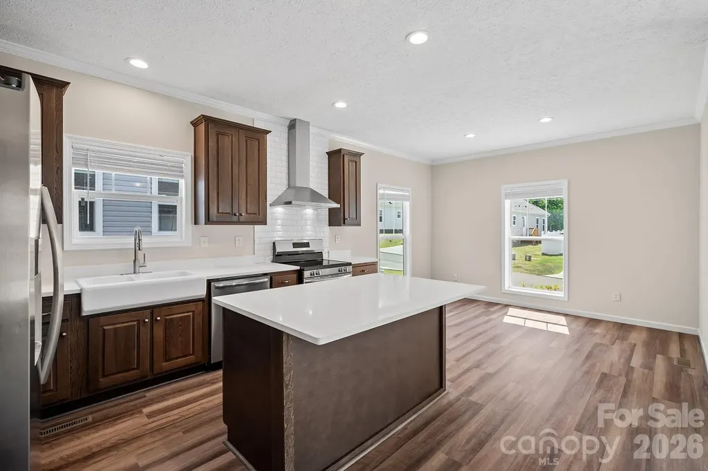 124 Bellamy Road Asheville NC 28806