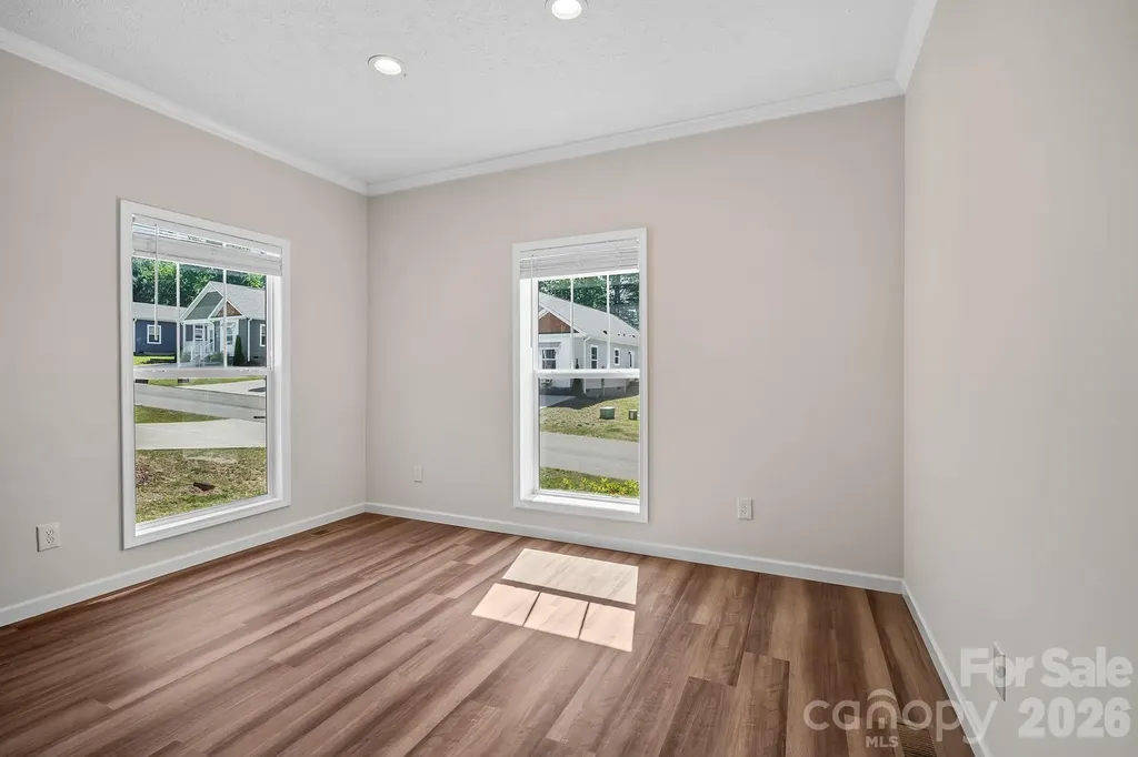 124 Bellamy Road Asheville NC 28806