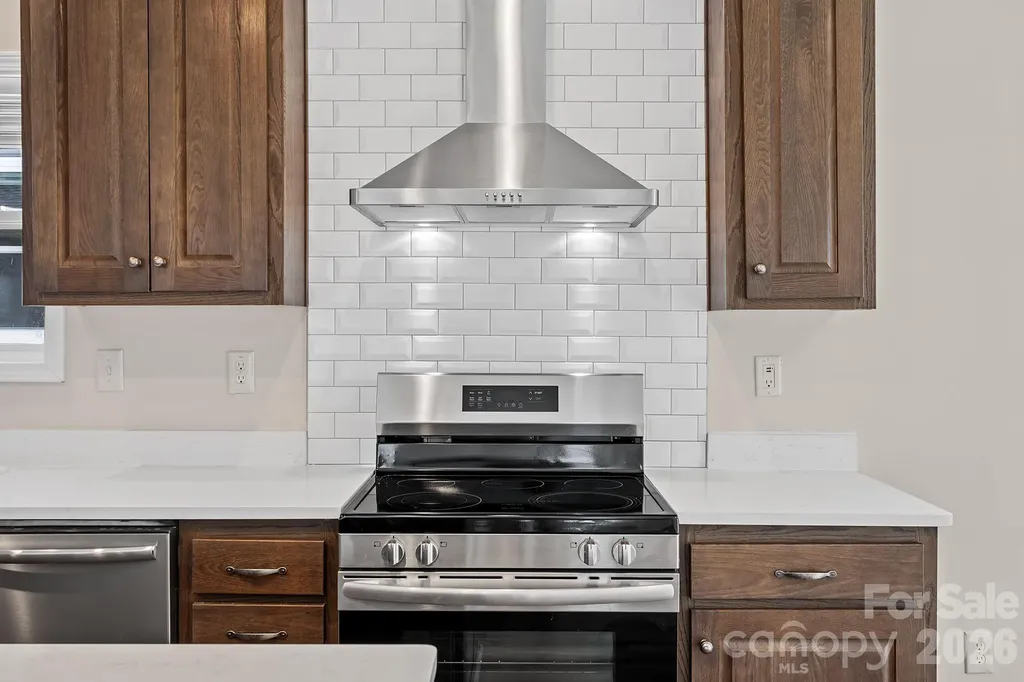 124 Bellamy Road Asheville NC 28806