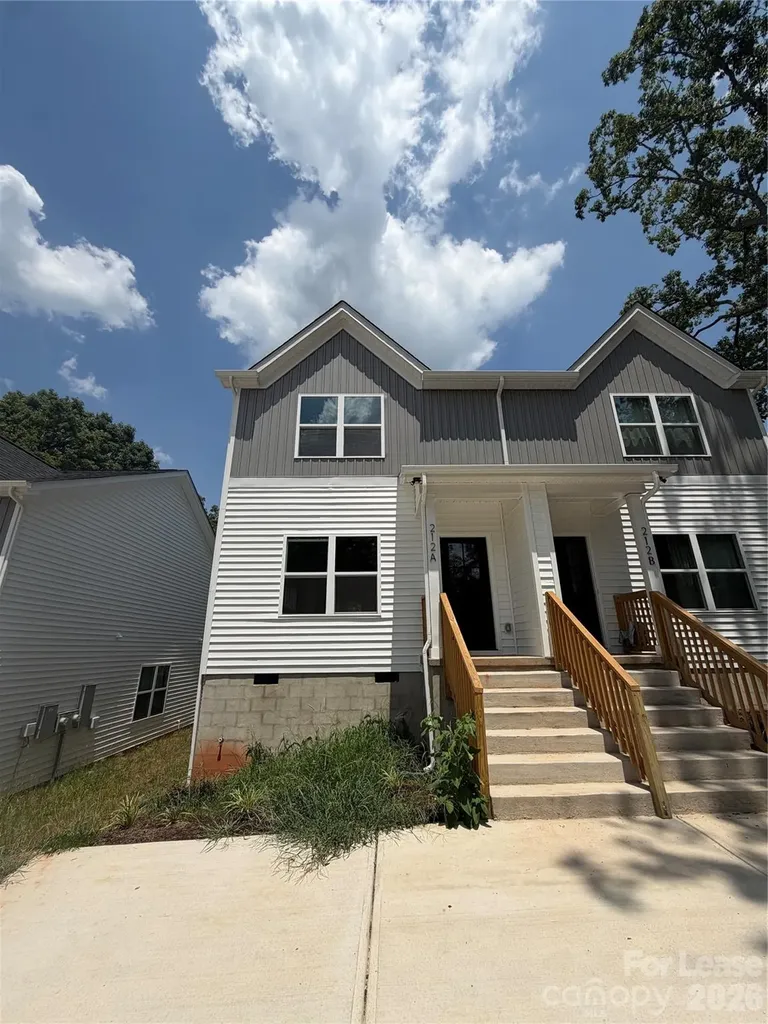 212 N Yadkin Avenue Spencer NC 28159