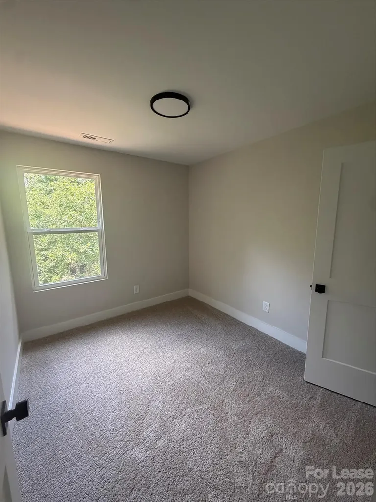 212 N Yadkin Avenue Spencer NC 28159
