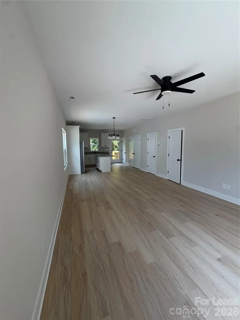 212 N Yadkin Avenue Spencer NC 28159