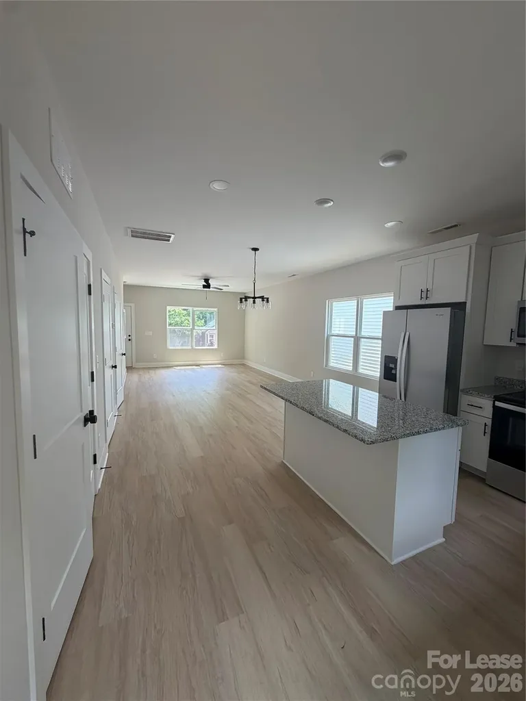 212 N Yadkin Avenue Spencer NC 28159