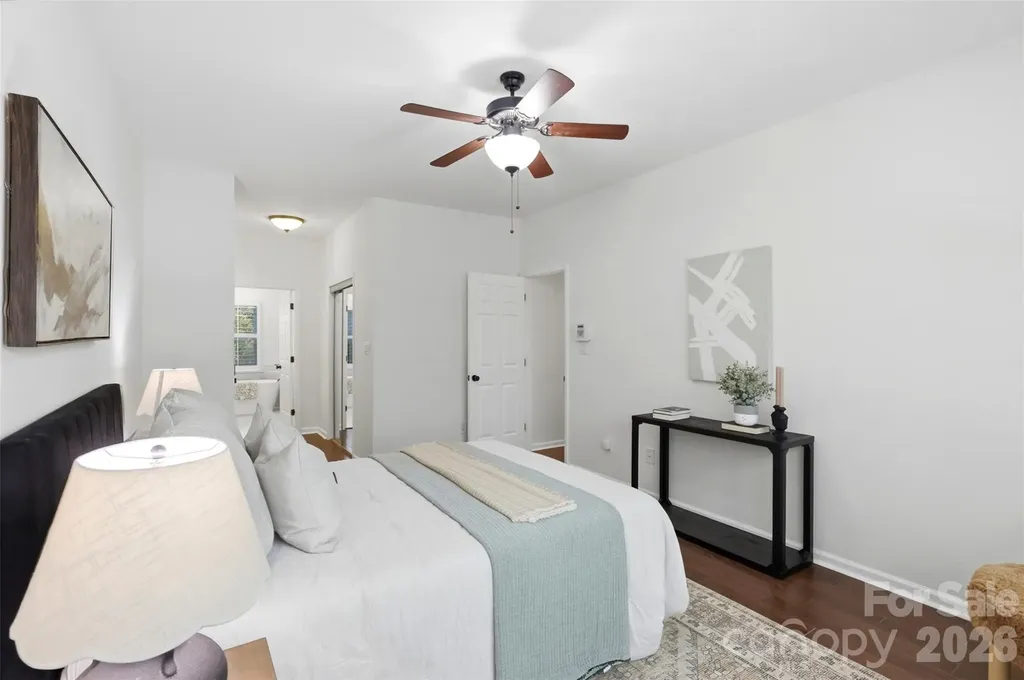 2552 Middlebridge Lane Charlotte NC 28270