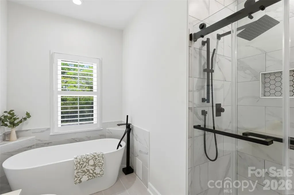 2552 Middlebridge Lane Charlotte NC 28270