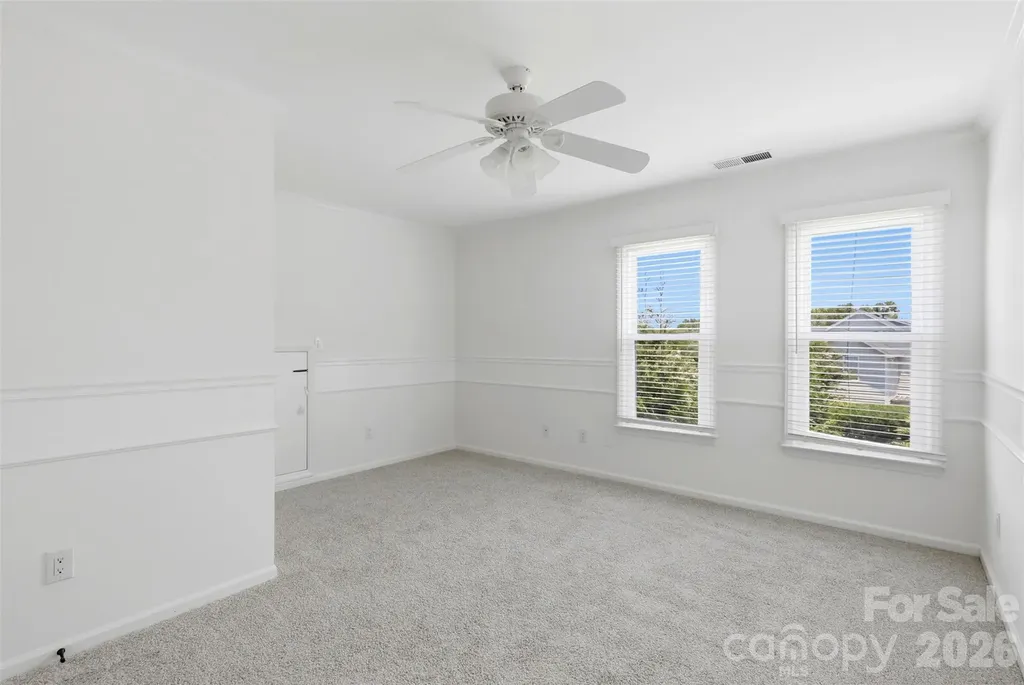 2552 Middlebridge Lane Charlotte NC 28270