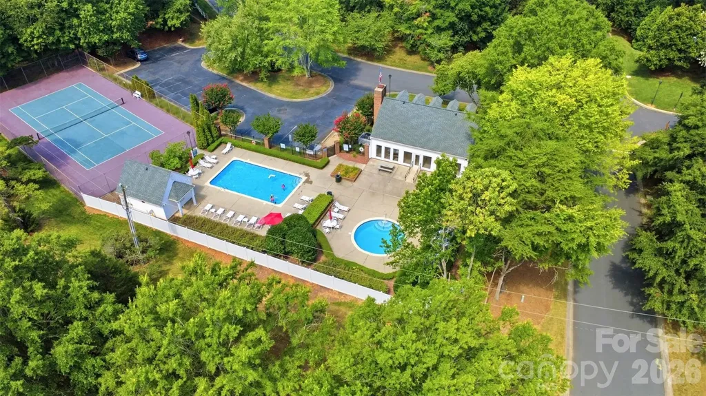 2552 Middlebridge Lane Charlotte NC 28270