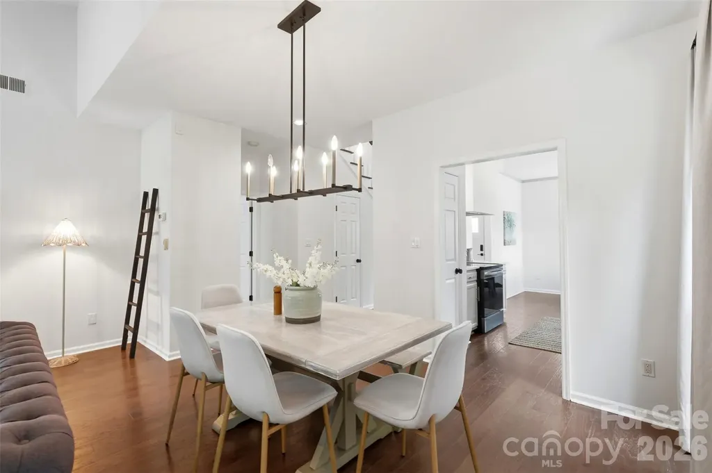 2552 Middlebridge Lane Charlotte NC 28270