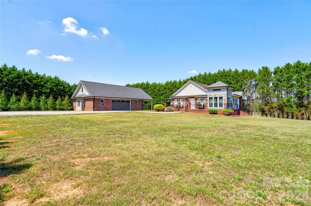 Shelby NC, 101 Northeastern Drive