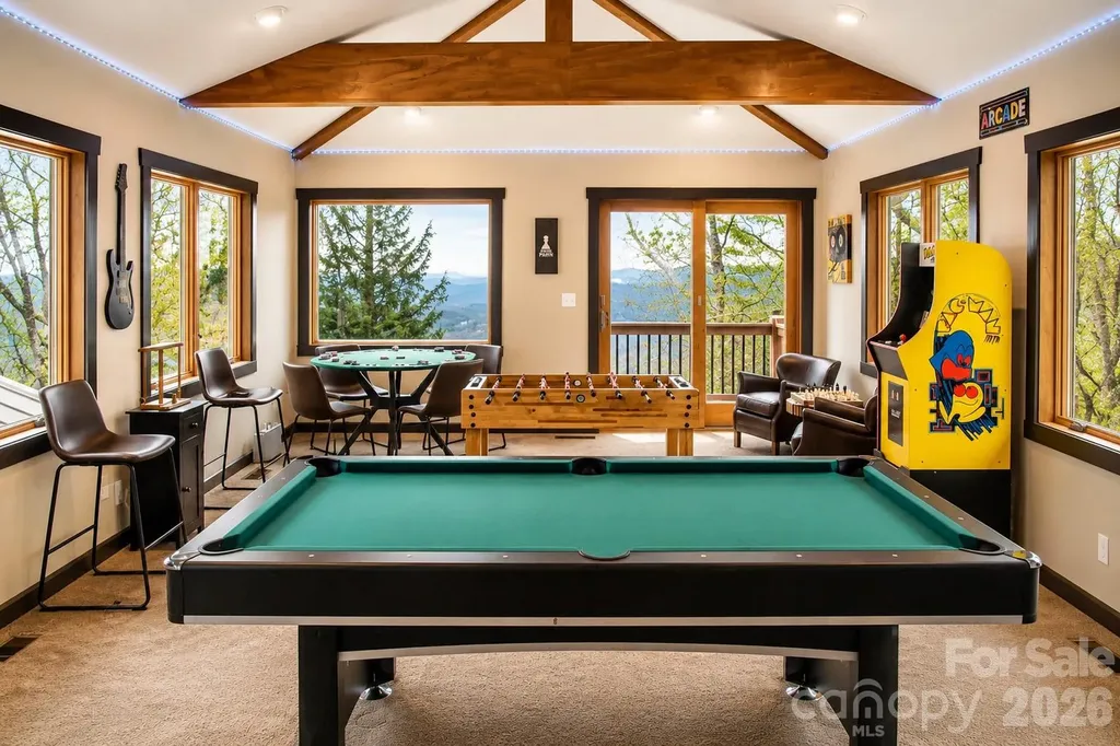 425 Flat Top Mountain Road Fairview NC 28730