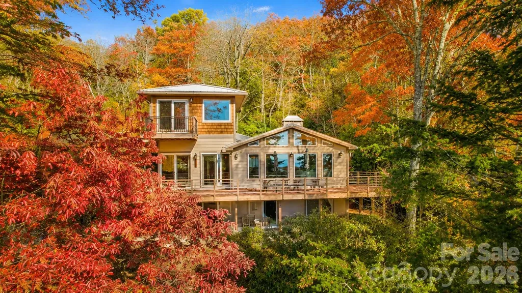 425 Flat Top Mountain Road Fairview NC 28730