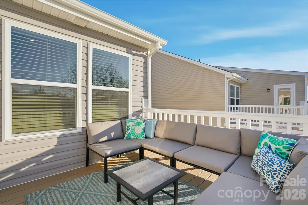 5205 Wyes Oak Lane Charlotte NC 28269