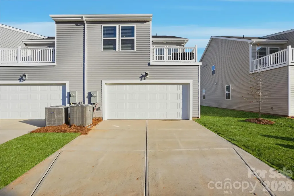 5205 Wyes Oak Lane Charlotte NC 28269
