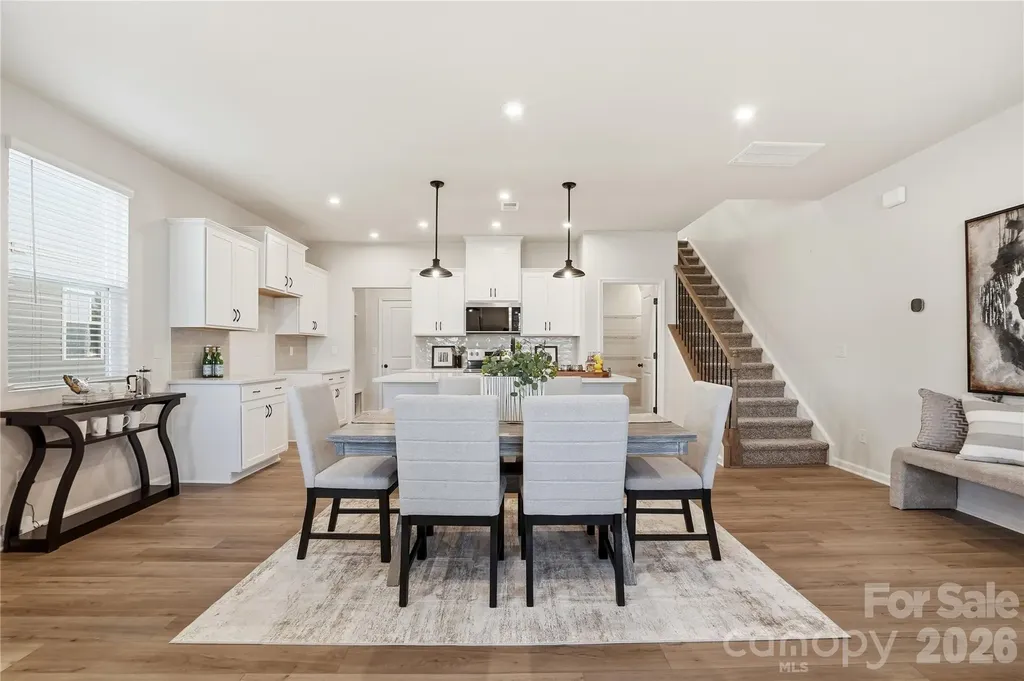 5205 Wyes Oak Lane Charlotte NC 28269