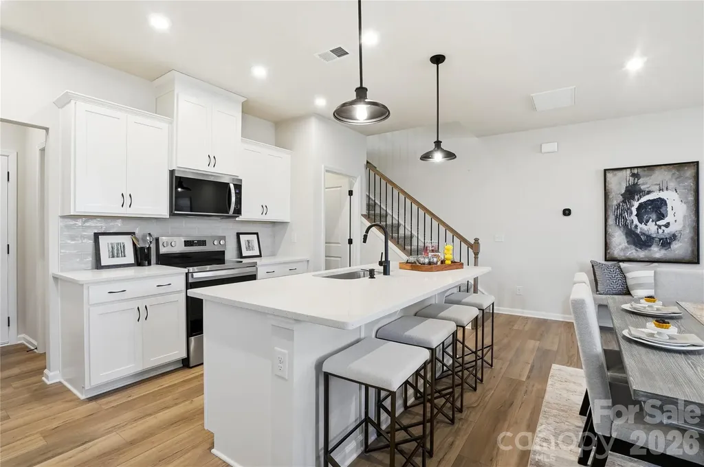 5205 Wyes Oak Lane Charlotte NC 28269