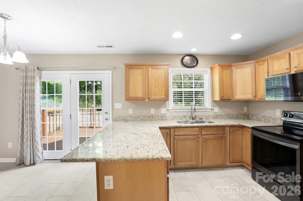 50 Ridgeland Lane Asheville NC 28805