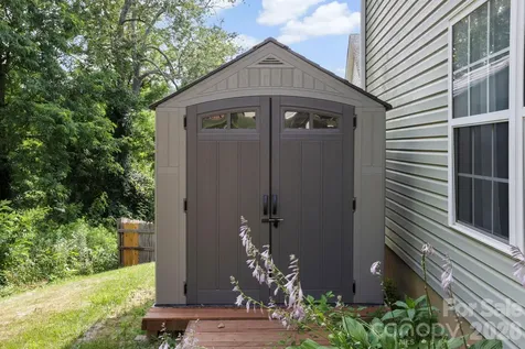 50 Ridgeland Lane Asheville NC 28805