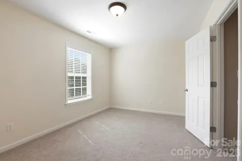 50 Ridgeland Lane Asheville NC 28805