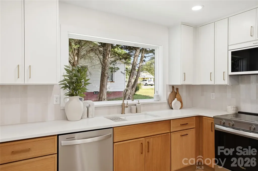 408 Rhyne Street Stanley NC 28164