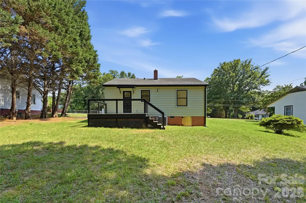 408 Rhyne Street Stanley NC 28164