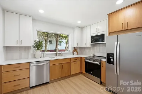 408 Rhyne Street Stanley NC 28164