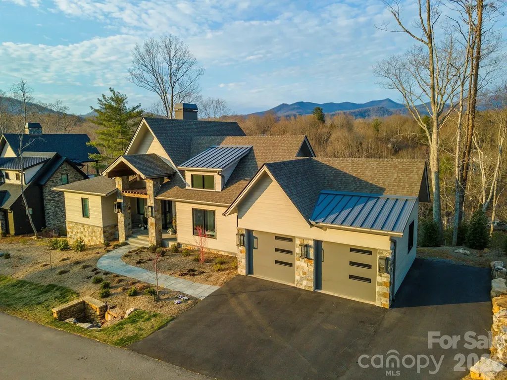 158 Riverbend Forest Drive Asheville NC 28805