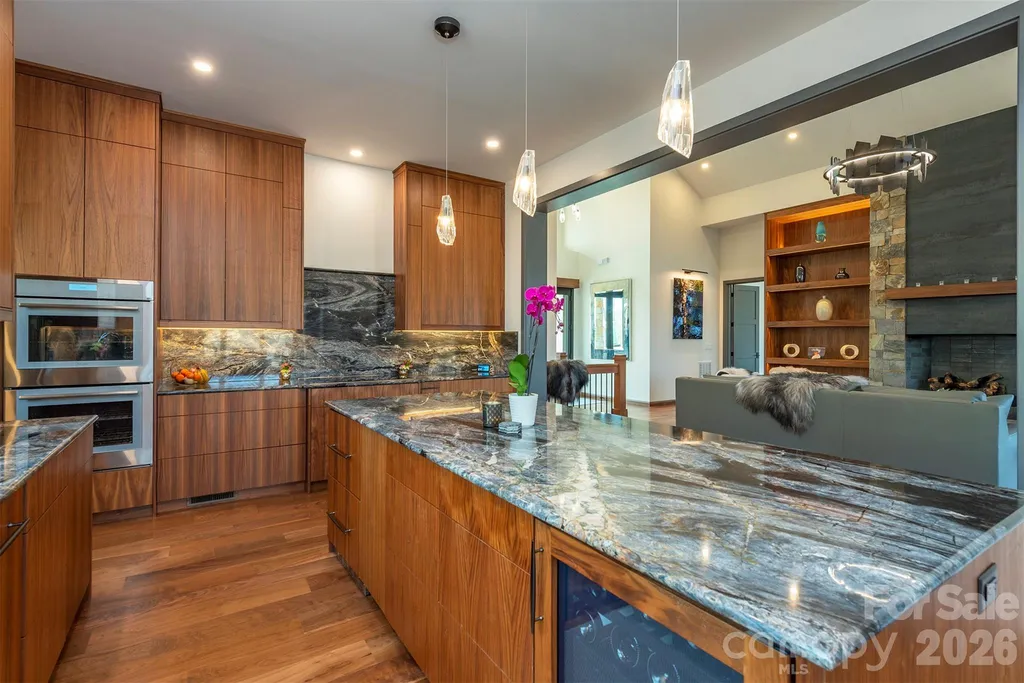 158 Riverbend Forest Drive Asheville NC 28805