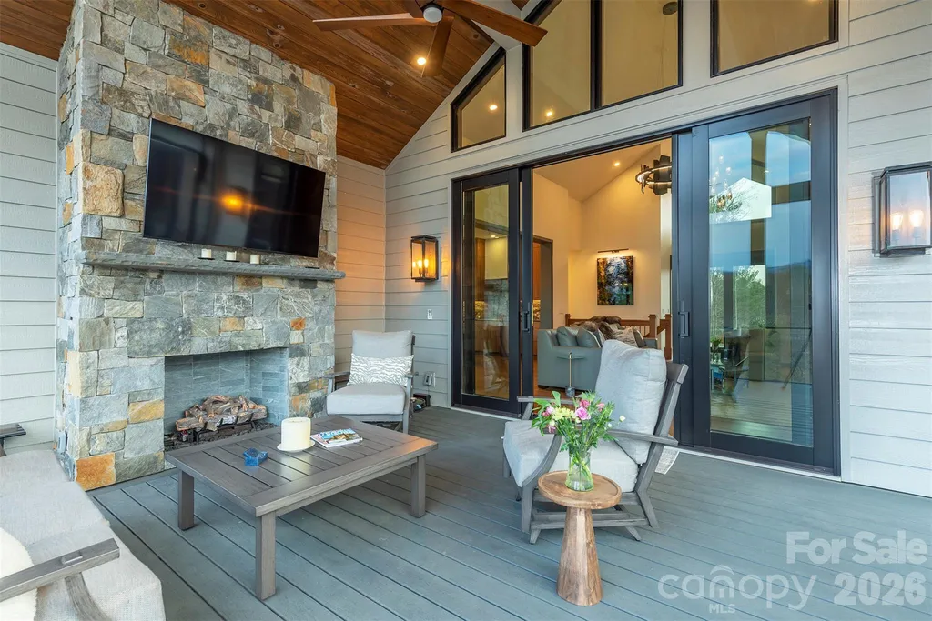 158 Riverbend Forest Drive Asheville NC 28805