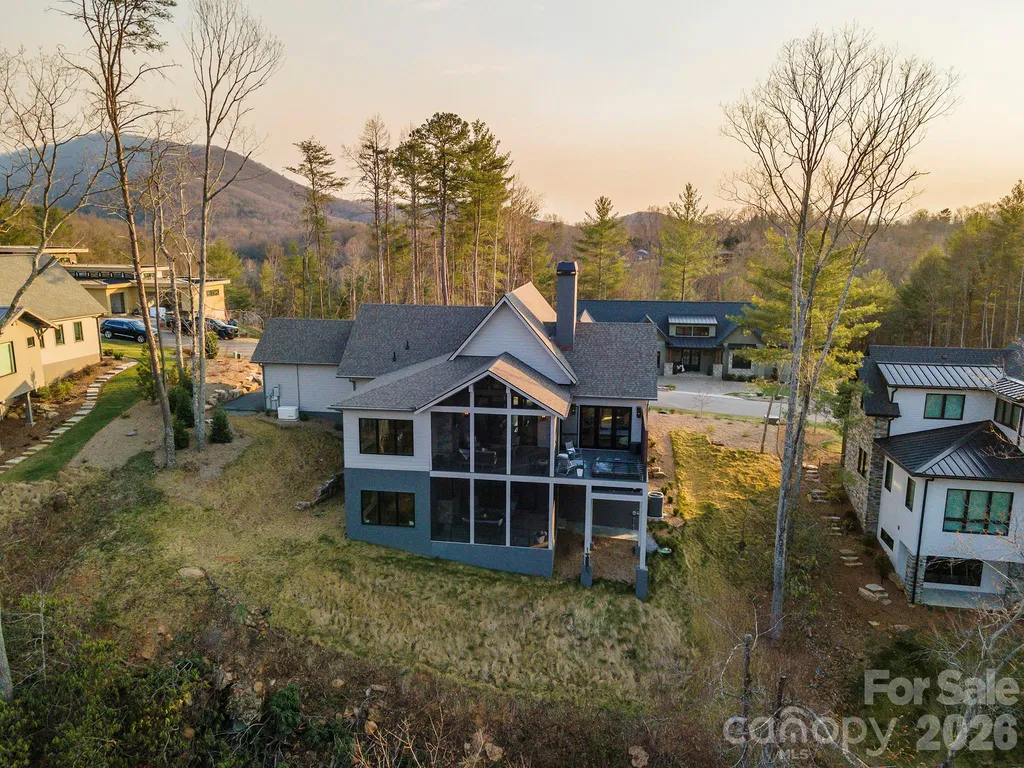 158 Riverbend Forest Drive Asheville NC 28805