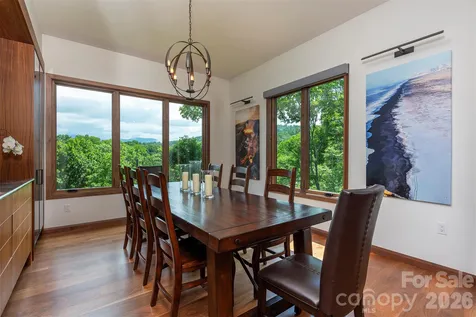 158 Riverbend Forest Drive Asheville NC 28805