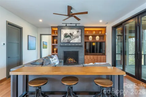 158 Riverbend Forest Drive Asheville NC 28805