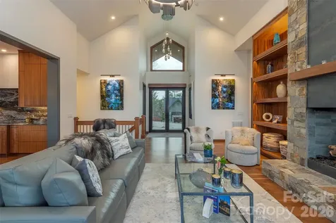 158 Riverbend Forest Drive Asheville NC 28805