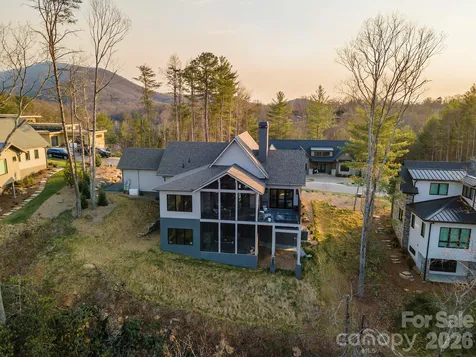158 Riverbend Forest Drive Asheville NC 28805