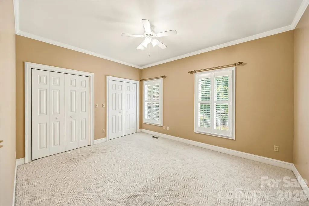 200 Teaberry Lane Hendersonville NC 28739