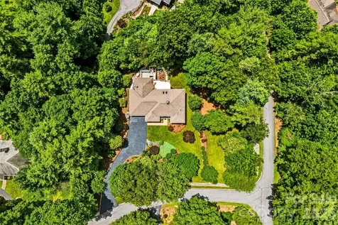 200 Teaberry Lane Hendersonville NC 28739