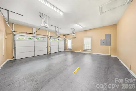200 Teaberry Lane Hendersonville NC 28739